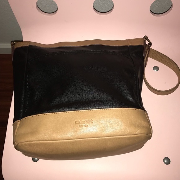 MARGOT NEW YORK Leather Shoulder Handbag - Picture 3 of 9